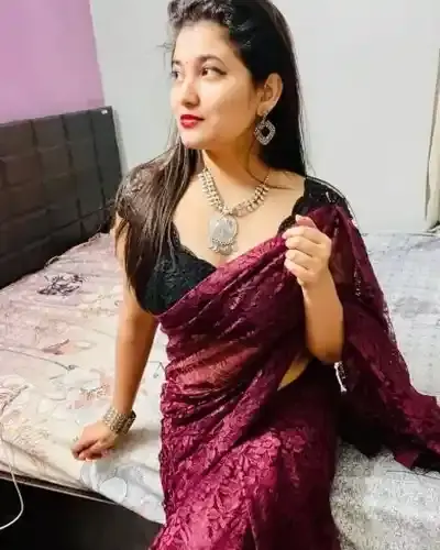 Call Girls Sushant Golf City Cash On Delivery