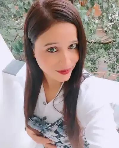 Call Girls Sushant Golf City